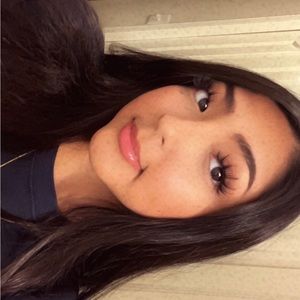 Meet your Posher, Karla